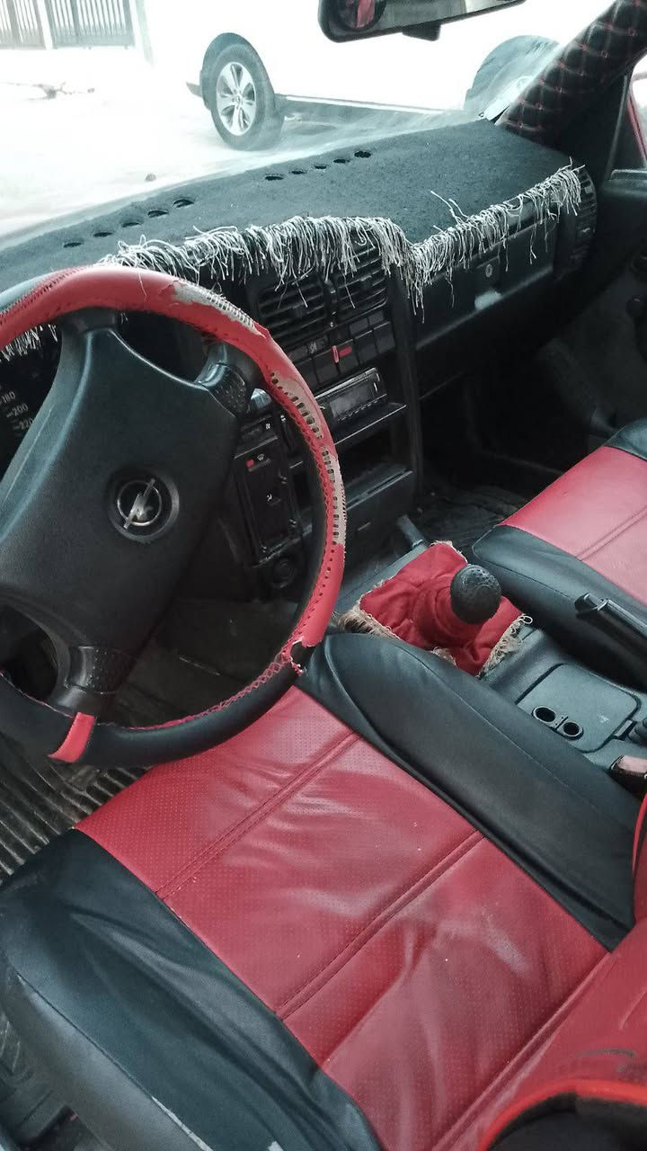 ‎مؤديل 1993بشرتى،اولياتى،مكينه،20براوة،وة،رگرا،بشرت،سعر30$مجاله،كى،كه،م***********‎ أربيل, العراق
