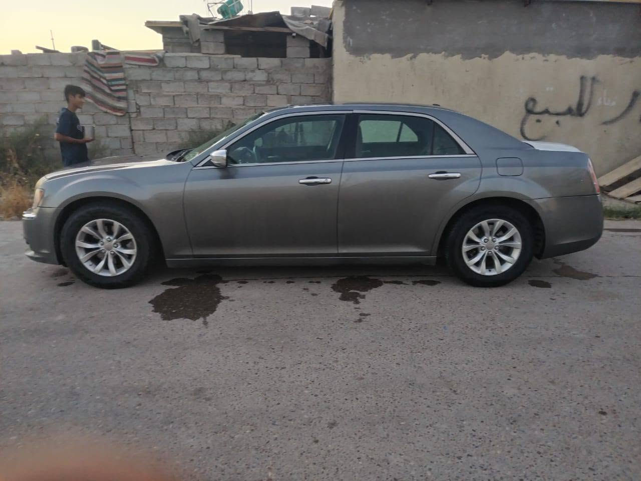 كلشي موضح بالفيديو
السعر 140وبيهه مجال مكان بغداد سبع البور
***********
