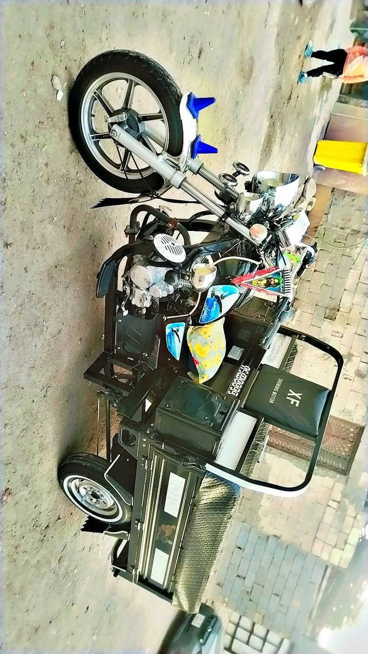 السلام عليكم شباب ستوته كربلائيه  للبيع موديل 23 ستوته مكفوله كفاله عامه ستوته نضيفه كهربائياته شغاله كله اصولياته كامله بأسمي السعر (2600)  المكان البصره حيانيه وبيه عداد اكتروني وبيها سبير الرقم ***********
