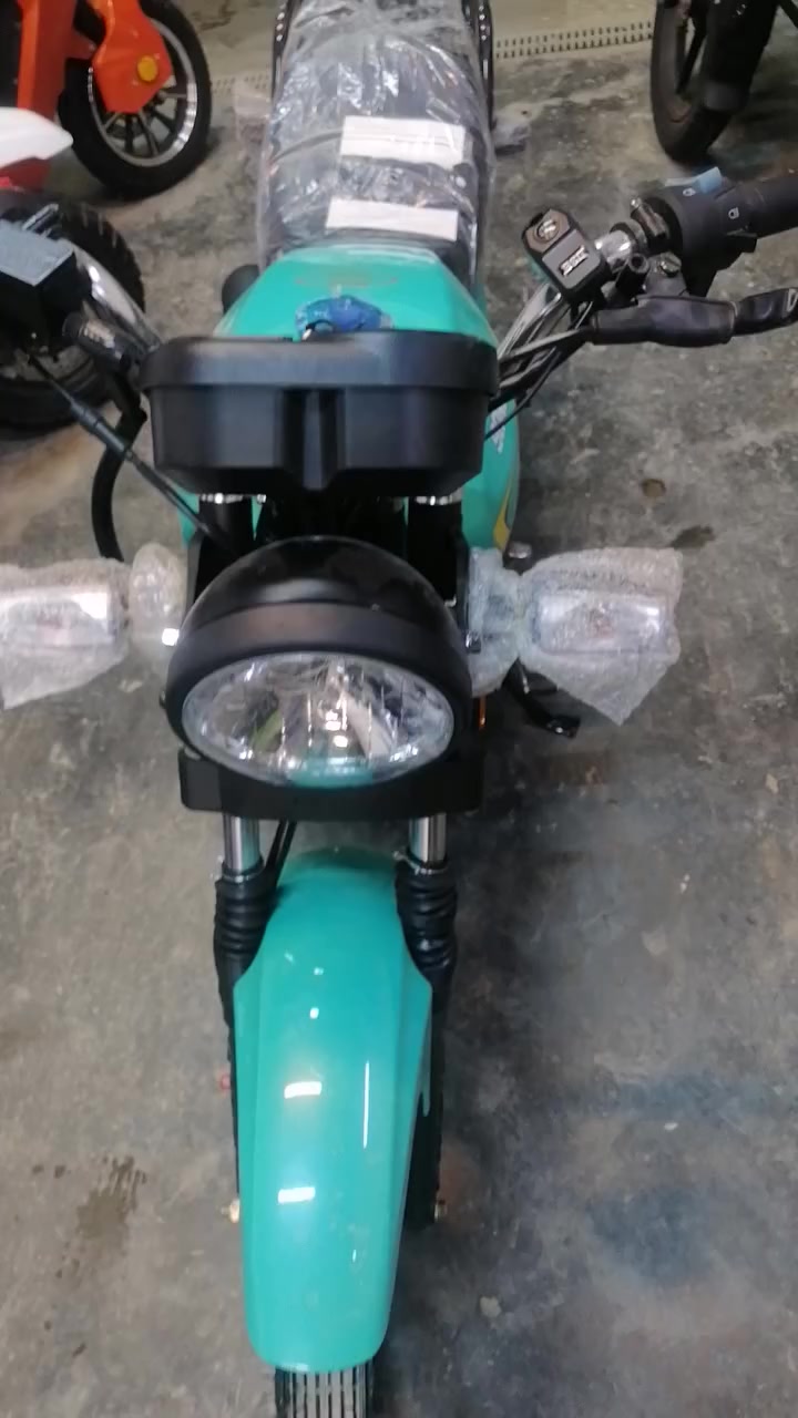 سلام دراجه لبيع زيرو ماماشيه ع وضع شركه بيه ضمان سنه صيانه مجاني نزلته زيرو وحتاجيت فلوس سعره 900 وبيه مجال قليل حك جيتك مكان بغداد البلديات رقم ***********
