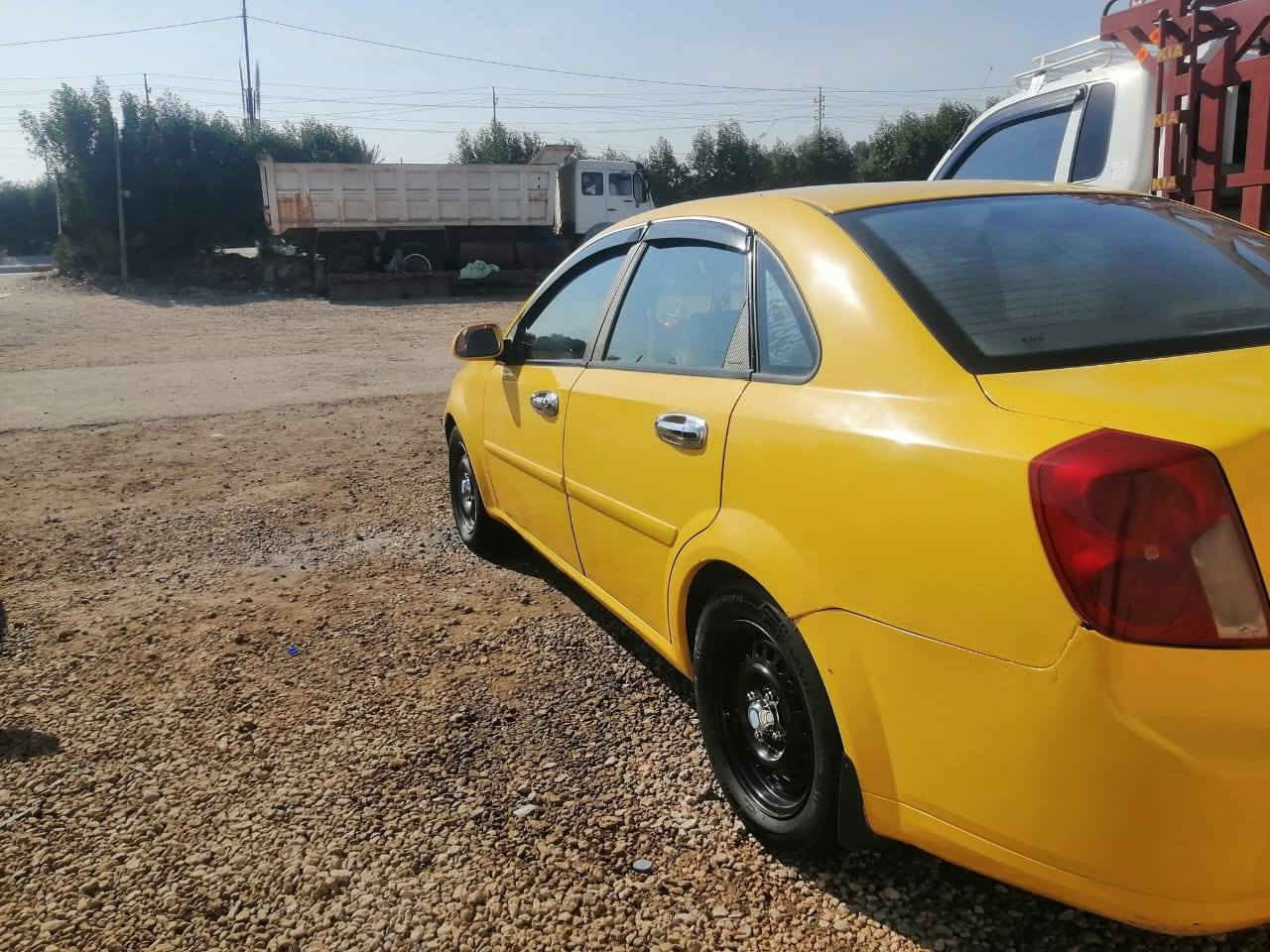 اوبترا 2010
رقم انكليزي جديد
محرك جديد وكير خير من الله
دوشمه
شاشه +كامره
اربع جامات كهرباء 
اوتماتيك
تبريد فول
ما بيها اي نقص
السعر:60 وبيها مجال
المكان:الرميثة
الرقم:***********
