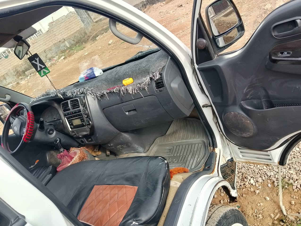 السلام عليكم  سياره كيا موديل 2013 للبيع بسمي رقم ديالى في دلي عباس الاستغفار على هذا الرقم ***********
