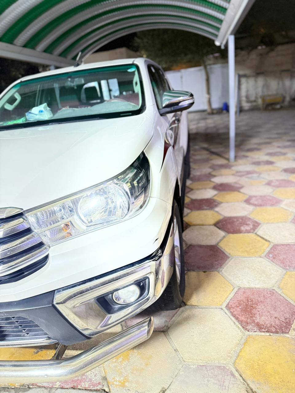 للبيع هايلوكس فورويل2016 مكفوله من كلشي نظيفه نظافه فول رقم اربيل الجديد الوقود بانزين وكير عادي وماشيه160الف والسعر 260وباقي المواصفات اتصل على هذا الرقم وانه بخدمتك..
*********** 
المكان: البصره_الدير
