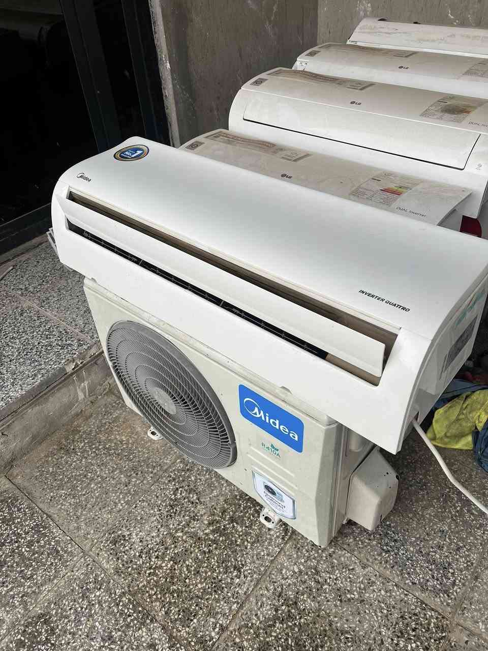 السلام عليكم
للبيع ميديا 1 طن انفيرتر 
تحكم أمبير 5 مراحل 
اصدار 2025 
جهاز بلادي ونظيف مستخدم قليل 
ملحقاته كامله الاصليه بدون نقص 
مغسول وجاهز جيب وشد 
بعده بضمان شركه 5 سنوات 
السعر 400 الف 
0771.442.0446 
يوجد خدمه توصيل داخل بغداد فقط


**إذا كنت صاحب هذا الإعلان وتريد حذفه لأي سبب، رجاءا أرسل رسالة إلى الدعم الفني**