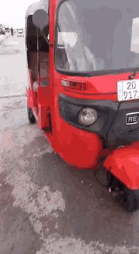 تكتك موديل 2017 مرقمه بسمي سنويه 30 مصبوغ للجماليه  محرك لاتنقيص ولاتبخير محرك خير من الله السعر 4مليون و100 وبيهه مجال ديالي خان بني سعد رقم الهاتف ***********
