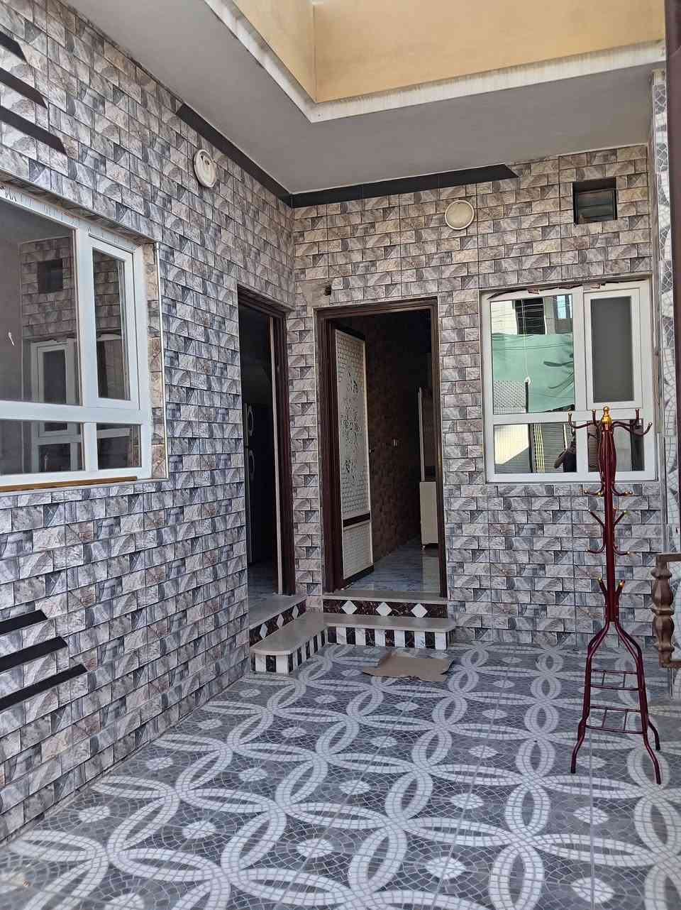 بيت للايجار حي البكر شارع المنظمة خلف تيم ماركت فول فول سقوف سراميك حيل نظيف
للاستفسار الاتصال على الرقم

*********** او مراجعة مكتب المازن حي البكر شارع المنظمة قرب مركز التاميم
