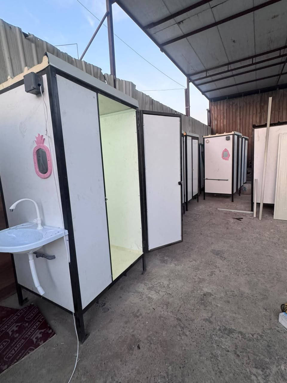حمام تواليت مشترك 120×100
بي في سي بنل
شغل درجه اولى الارضيه مطليه ايبوكسي 
ماسس ماء وكهرباء
السعر 410
االعنوان بغداد النهضه 
او بغداد العبيدي ويتوفر توصيل لكافه المحافضات 
***********
***********
