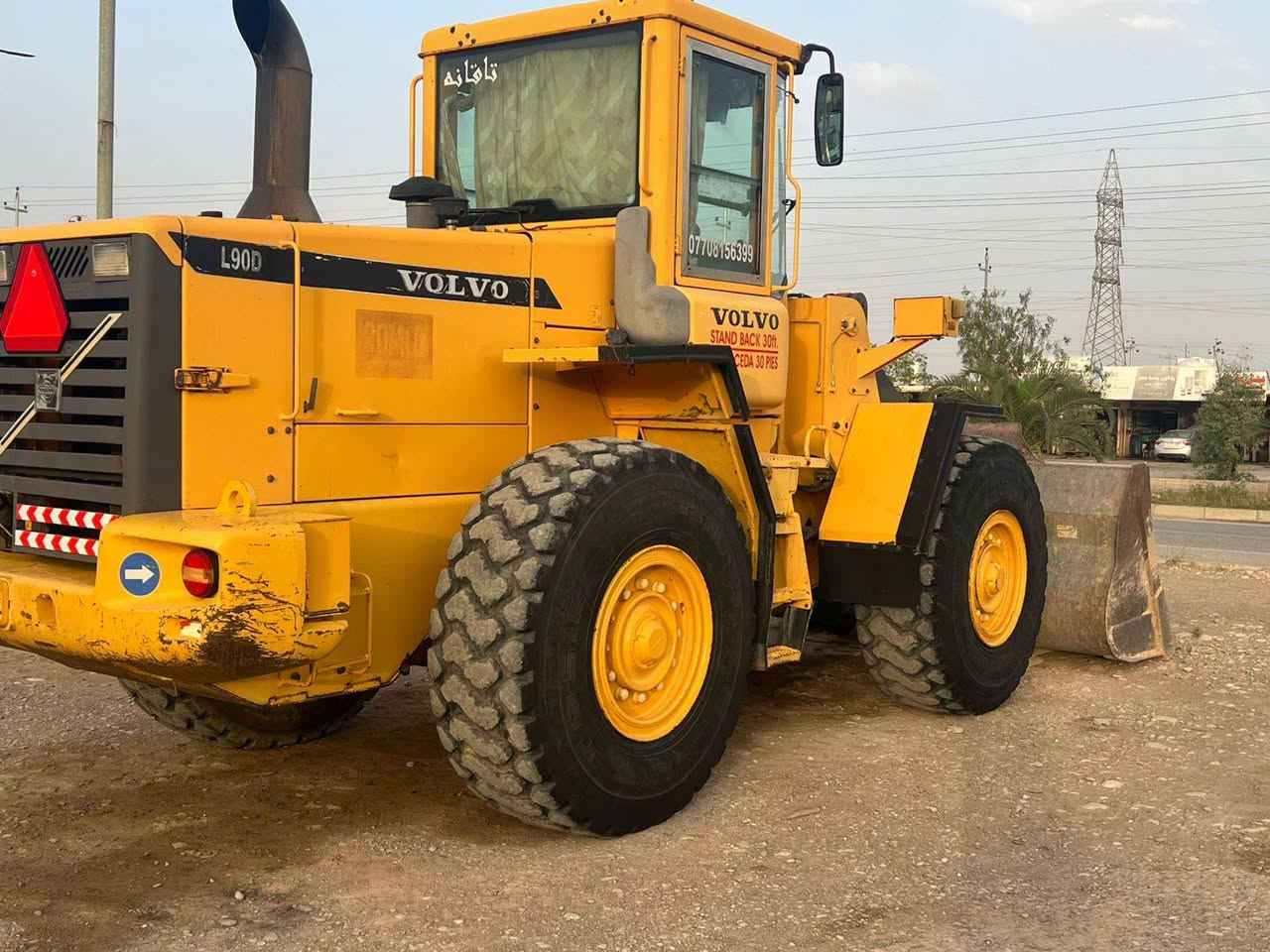 البيع فالفو موديل 2001 حجم L90D كل عيب مابي عل وضع شريكه تبريد تتفه شغال رقم ***********
