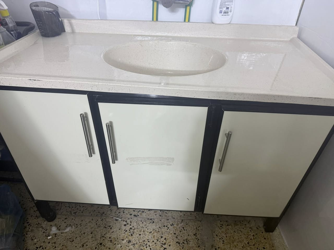 كاونتر 3 قطع للبيت 150 الف
بغداد سيديه مستعجله ع بيعته


**إذا كنت صاحب هذا الإعلان وتريد حذفه لأي سبب، رجاءا أرسل رسالة إلى الدعم الفني**