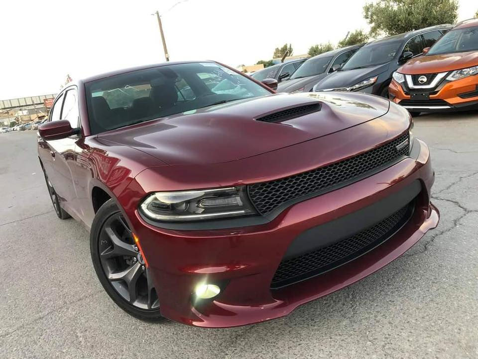 جارجر 2019
حادثها باب خلف السائق 

مكينة 3600 gt 

 رقم بغداد تحويل ثاني يوم مشروع وطني 

السعر ٢٣٠$ وبيها مجال
موجود واتساب ***********
