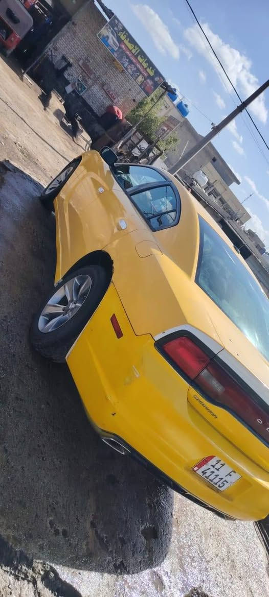 جارجر ٢٠١١ سياره جاهزه السعر ١٣٥ ***********
