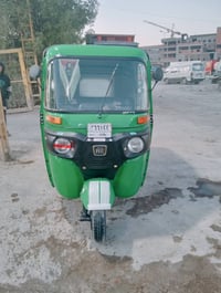 تكتك مديل 20شهر 12.  الرقم /07711624417العنوان كفائات الشماعيه