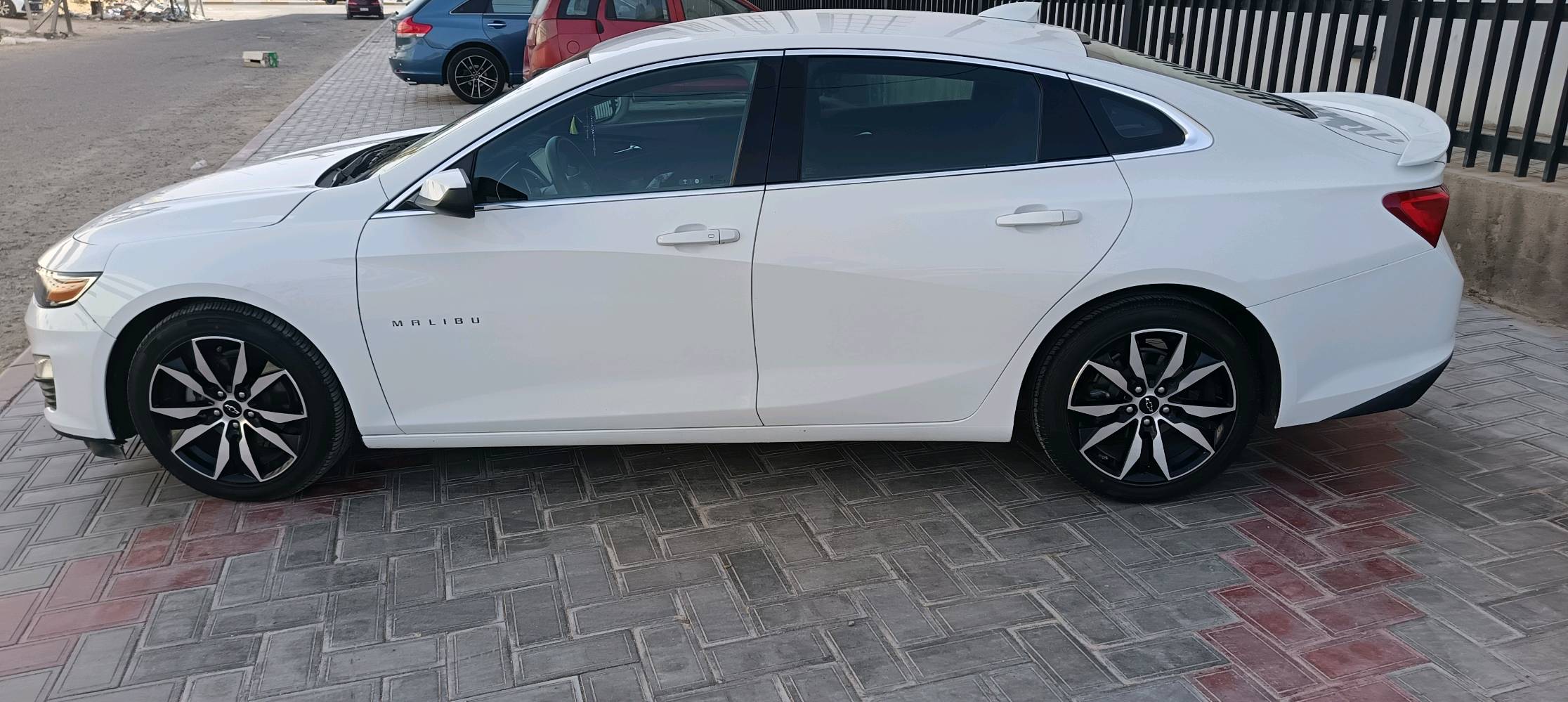 🚗 شيفروليه ماليبو 2020 RS للبيع
🇺🇸 وارد أمريكي — رقم أربيل
📍 السيارة بالسماوة
📉 العداد 29 ألف ميل حقيقي
🚀 محرك 1.5 تيربو اقتصادي وعزم ممتاز
المواصفات: 🛞 ويل RS حجم 18
🎥 كامرة خلفية متحركة ويا الستيرن
🪑 كرسي السائق كهربائي
🔑 تشغيل عن بُعد
✨ سيارة مرتبة جدًا واستعمال نظيف
📌 ملاحظة: حادث خلفي بجم كبس فقط

💰 السعر مناسب وقابل للتفاوض للجادين

📷 رقم الشاصي موجود بالصور
📞 للاستفسار: (***********)