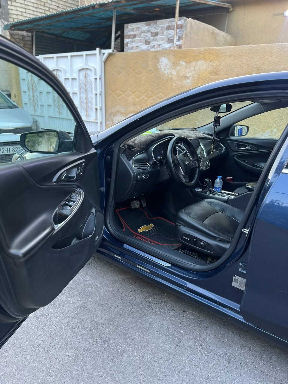 السلام عليكم 
بريمير ٢٠٢٠ معوقين بغداد 8 اشهر وتصير حرة 
١٣٢ وبيهة مجال حادثهة مرفق بل صور 
فول ومعروفة لبريمير 
وتساب او تصال 
***********
