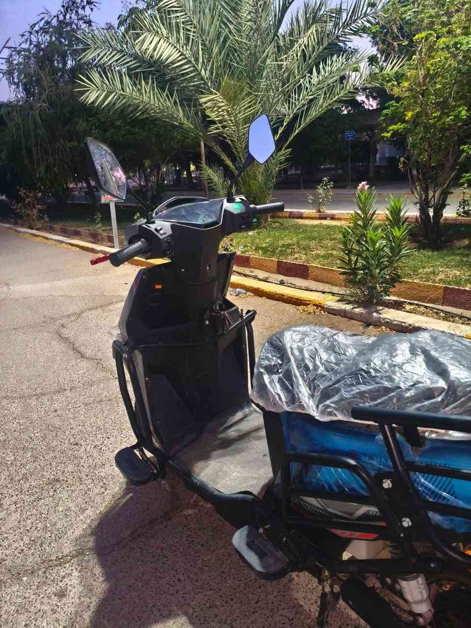 ماطور شبح/ شديته قبل أسبوعين 
موديل/ 26
6 بطاريات 
الدراجه جديده لوك 
السعر 850وبي مجال للشراي 
‏‪***********‬‏ بي واتساب

