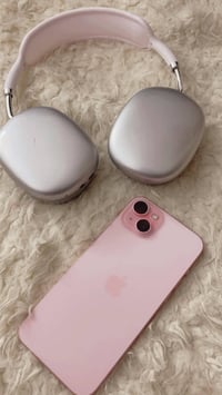 متوفر ايفون 15 بلاس بلون وردي جديد مامفتوح بطاريه 89 ذاكره128 موجوده ك...