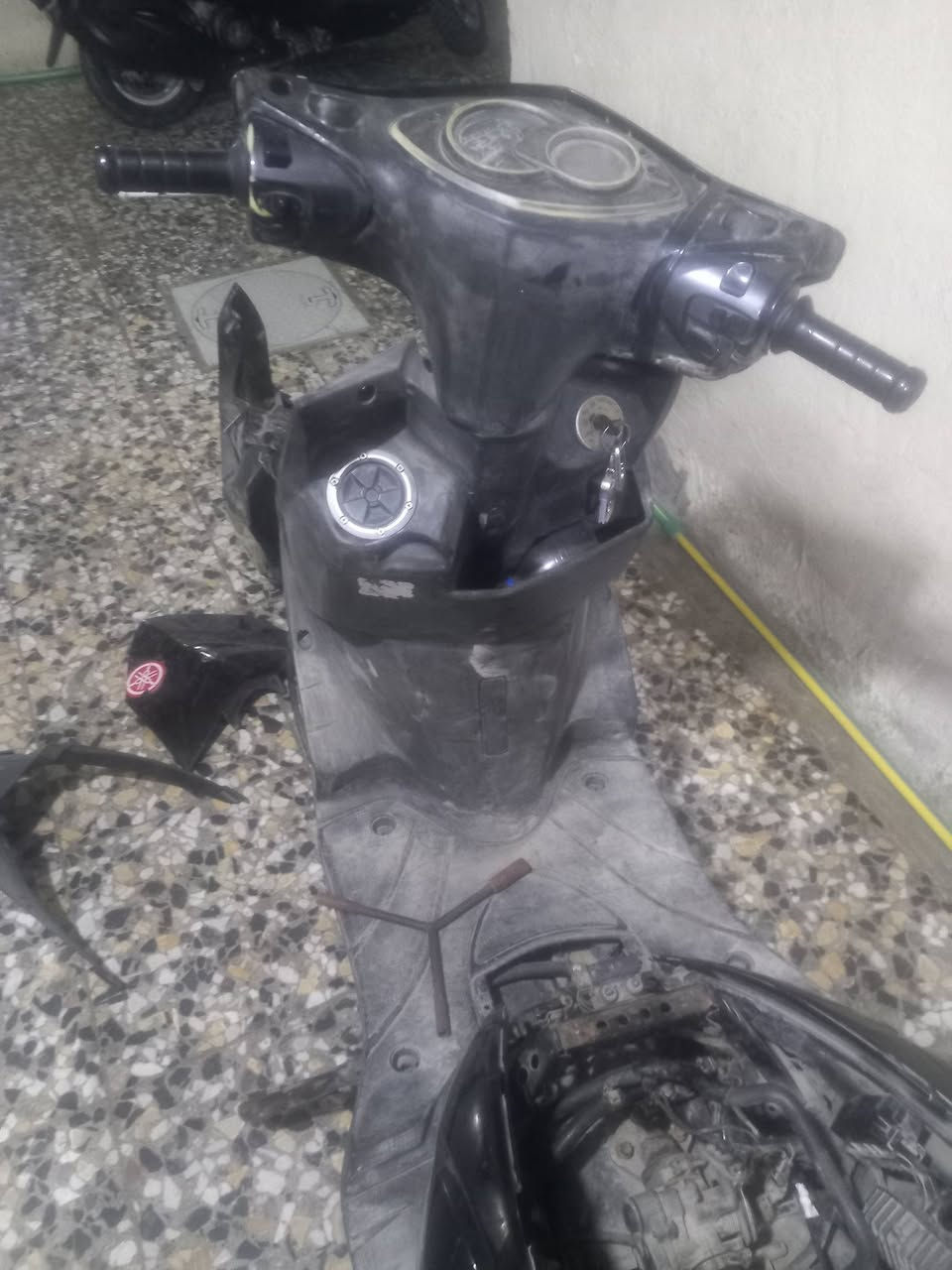 دراجة سكنس فحل للبيع كوم حديد اكفلك المكينه شغاله دراجه رادلها نقوصات قليله دراجة رايده ب350 و بيها مجال مو شراي لا يراسل بكاني شعب رقم ***********
