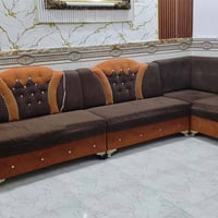 ديوان ٩ مقاعد • بابل شارع ٨٠ • حلويات لبنان