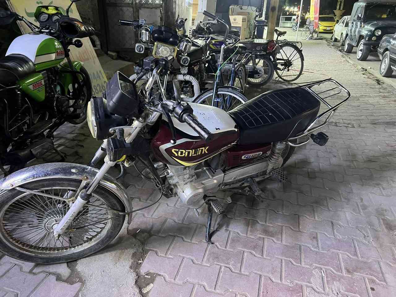 ‏سلام عليكم دراجة سوني 2023 السعر 450 مكاني واسط الصويرة وفيها مجال للشراي *********** مستعجل على فلوسك
