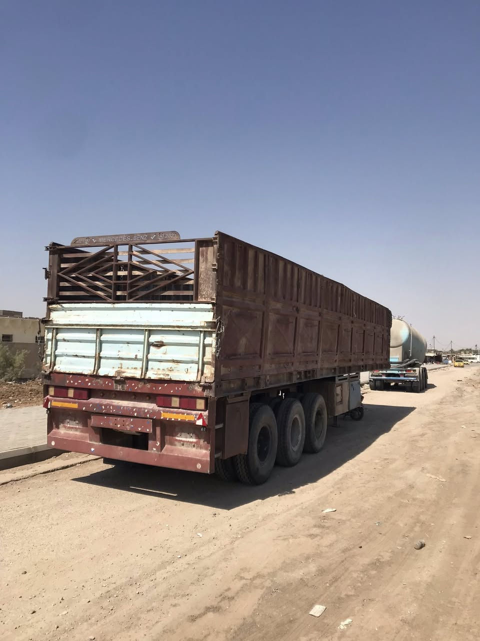 السلام عليكم العربانة  عمل للبيع  
 ***********
