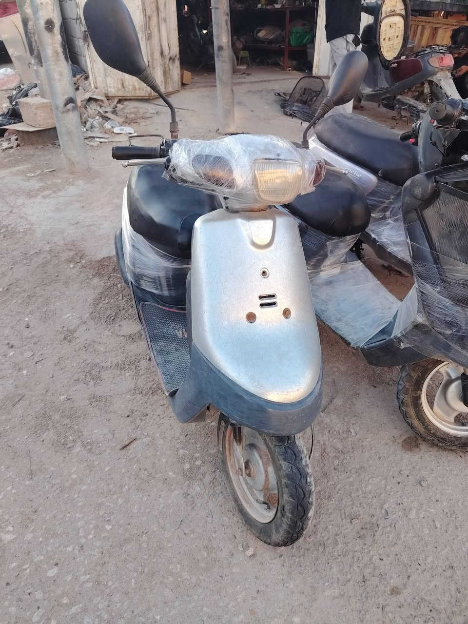 دراجه بطه موديل 2003 شرط الفحص كهربائيات كامله سلف هندر سعره 180 العنوان كربلاء رقم الهاتف ***********
