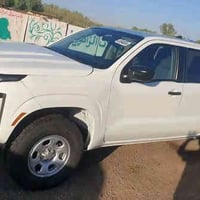 للبيع نيسان فونتير 2024 مواصفات رادارات شاشه كبيره فور ويل ماشيه 3000 ...