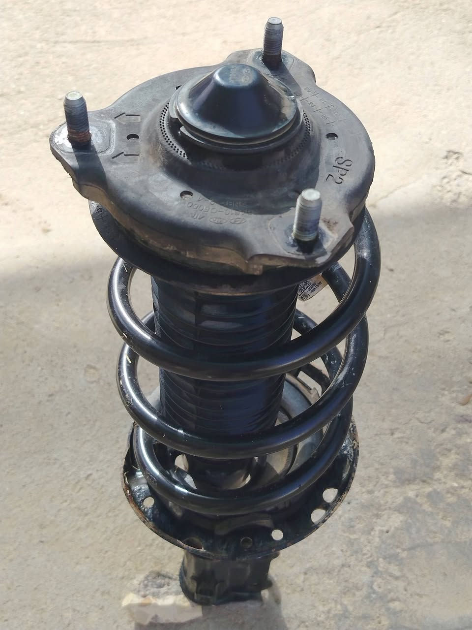 دبل كامل مال كصه يرهم صول ولنترا جهة اليسار مال السايق ***********
