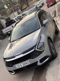 لبيع كيا سبورتج موديل 24 وارد امريكي فئه SX  ماشيه 19 ميل حادثه جاملغ ...