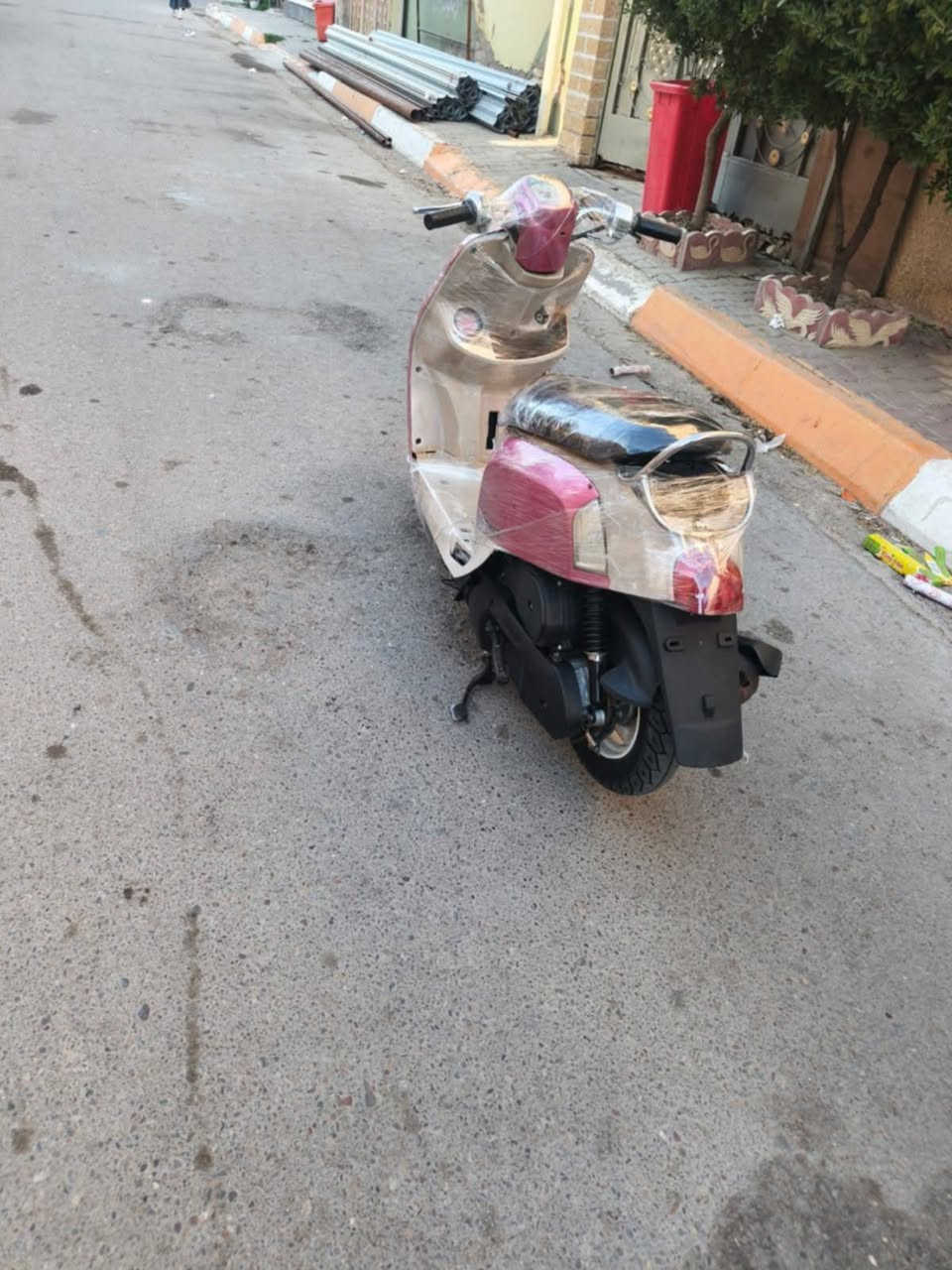 بوليسي ياباني 2009 كابريتر
كفاله عامه مكينه بلادي ما مفتوحه
العنوان / بعقوبه فلكه الامين 
السعر / 500 وبيها مجال 
للاتصال / ***********
