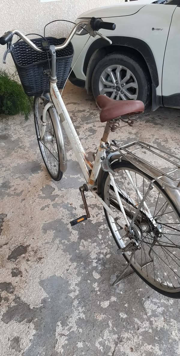 بايسكل للبيع مكان الطارمية


**إذا كنت صاحب هذا الإعلان وتريد حذفه لأي سبب، رجاءا أرسل رسالة إلى الدعم الفني**