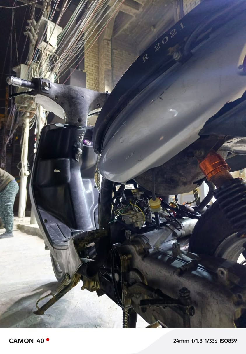 يااللة السلام عليكم دراجة ماكس قجمة  120دراجة خير من اللة نص هندر دراجة نقص واحد بس سلف وشوتة تعال شوف تراي مالها دراجة حلوة ماقاصرة سعر 210 وبيها مجال لطيبن حك جية مكاني بغداد شعب شارع صحة  رقم ***********
