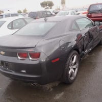 كمارو  موديل:2012 سيارة فول مواصفات V6ستة سلندر  لون فيلي بدون ايرباك ...