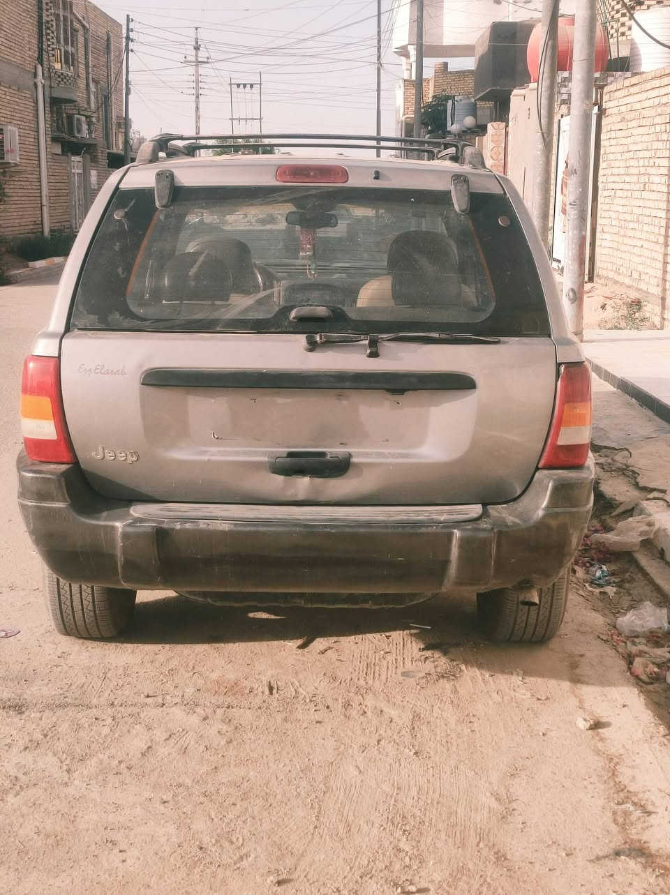 السلام عليكم سياره جيب شيروكي للبيع موديل 2000 سياره مكفوله كفاله عامه عدا صبغ للجماليه فقط كير مكينه حداديه كله مكفول سياره رقم بغداد رقم انكليزي سنويه لل 31 تحويل ثاني يوم مكينه 6 بلاد فول مواصفات سعر 65 وبيها مجال للشراي مكاني ذي قار


**إذا كنت صاحب هذا الإعلان وتريد حذفه لأي سبب، رجاءا أرسل رسالة إلى الدعم الفني**