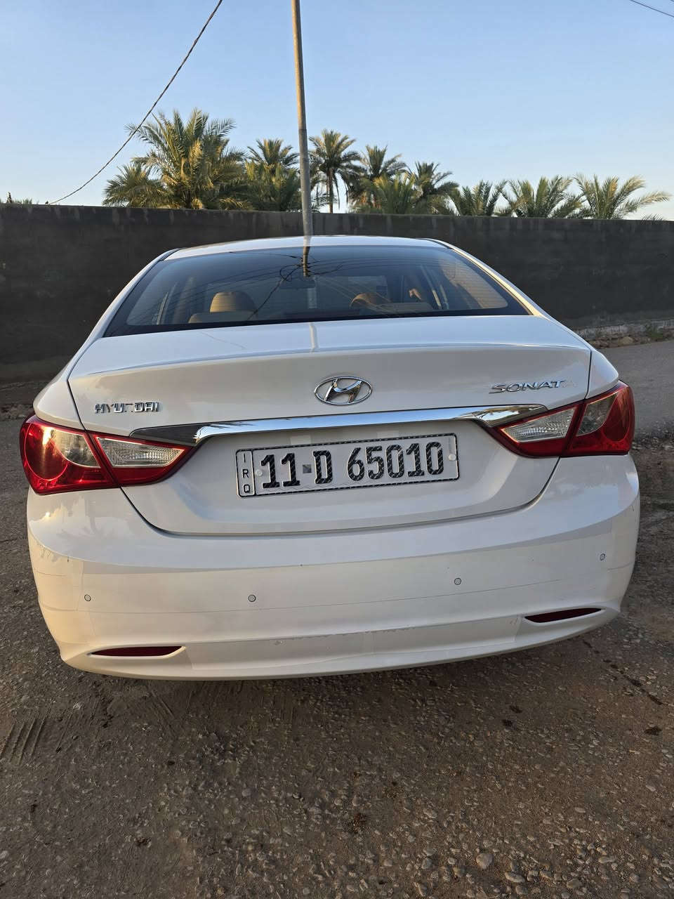السلام عليكم .سوناتا خليجي ٢٠١٢ محرك ٢٤٠٠ جديده ماشيه ٨٩ حقيقي رقم بغداد باسمي مكينه وحداديه كله ع وضع الشركه مكفول السياره بيها تبديل بنيد وبارد قليل في مقدمه الجاملغ اثر طخه خارجيه بسيطه جدأ السياره جديده مكان السياره بابل السعر ١٢٥ / ***********
