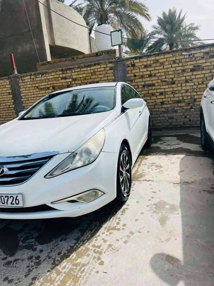 للبيع سوناتا موديل 12 امريكي حادثها جاملغ مصبوغ وبنيد مبدل جاهزة خير من الله مكينة كير تبريد تايرات كلة نضيف السعر 118 وبيها مجال مكانها بابل***********
