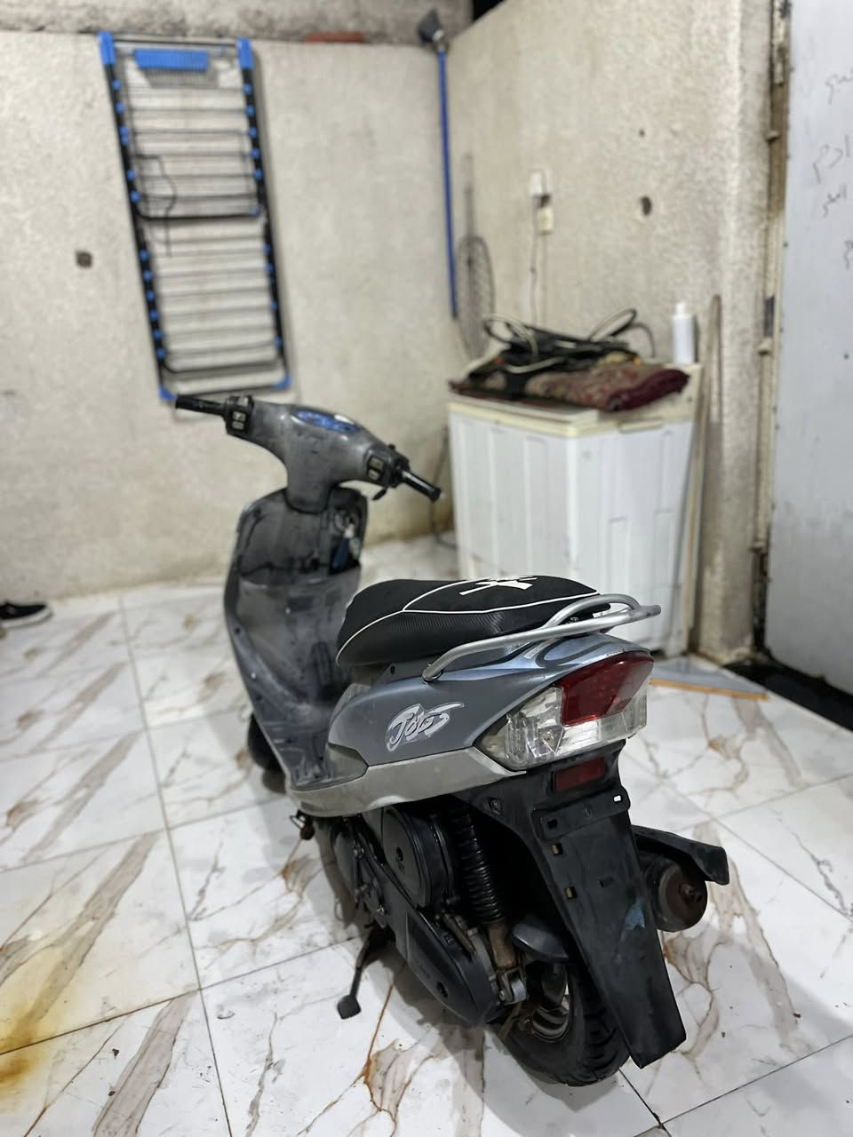 السلام عليكم
دراجه ماكس قجمه
دراجه نضافته تخبل وشلعته قويه
دراجه ما مفتوحه بوشه بلاديه+ختم واحد كلهاا كهربائيات كله شغاله سلف يشتغل وهندر يشتغل دراجه نضيفه وما تعبانه تجي وتشوف بعينك
السعر750 وبيها مجال
مكاني /بصره / أم النعاج المطيحه
رقم الموبايل |***********
تجيني شراي بيك خير وتدلل
ما مفتوحه دراجه
