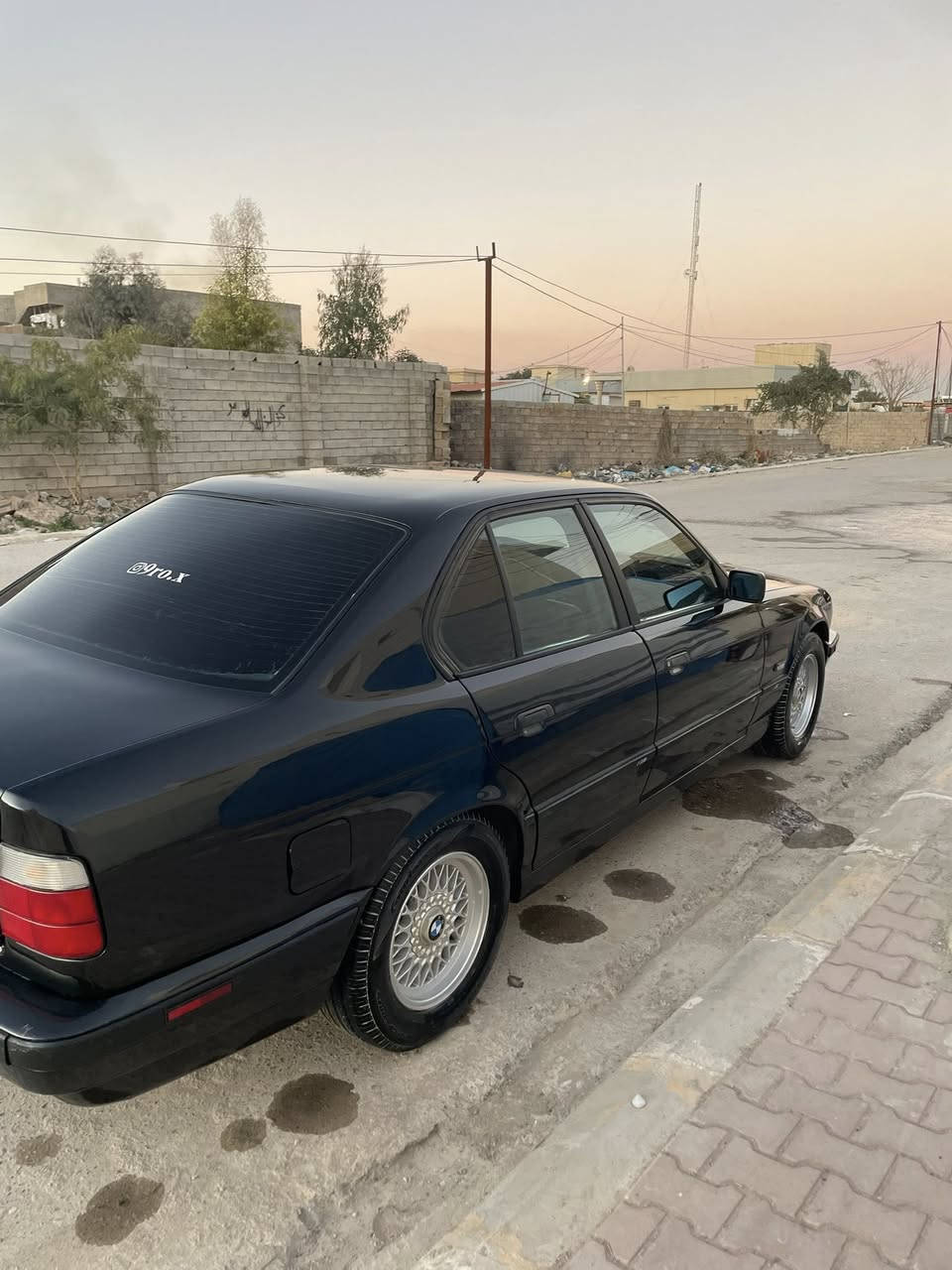 سلام عليكم  صلو ع نبي 
البيع 

بي ام 525 1992✅
رقم اربيل شرط التحويل ✅
تبريد ثلج ✅
تخم تاير جديد✅
داخلها اسود جلد جديد ✅
صاج ملكي ✅
السياره جديده ع ايدي ✅
محرك كير ✅


**إذا كنت صاحب هذا الإعلان وتريد حذفه لأي سبب، رجاءا أرسل رسالة إلى الدعم الفني**