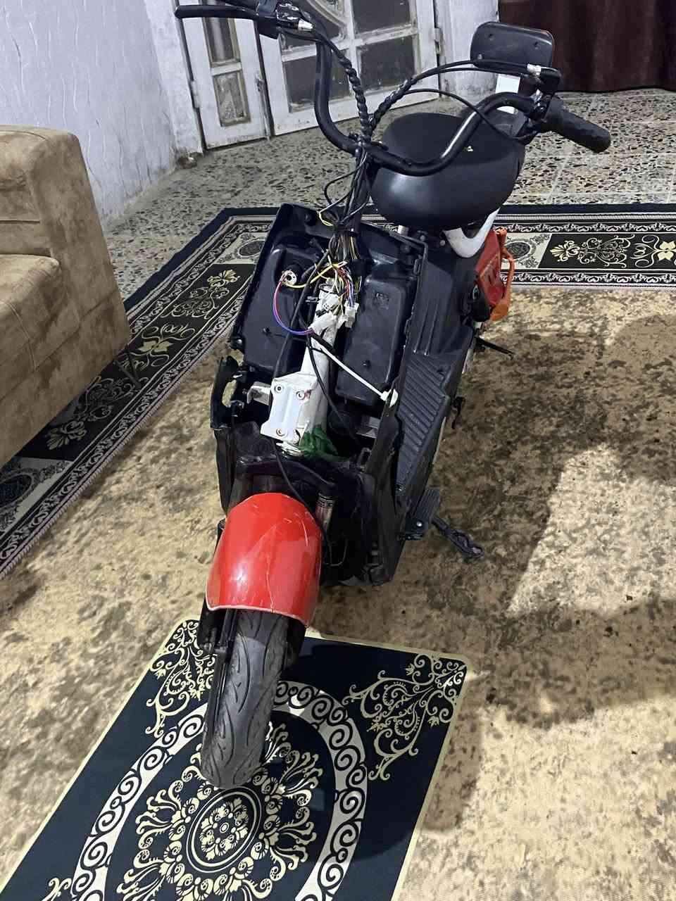 دراجه شحن حجم 14
للبيع 

٥بطاريات كبار

دراجه مكفوله عوزه بس كفرات 

السعر 275 
وبيه مجال حك الجيه 

الرقه والتساب ***********
