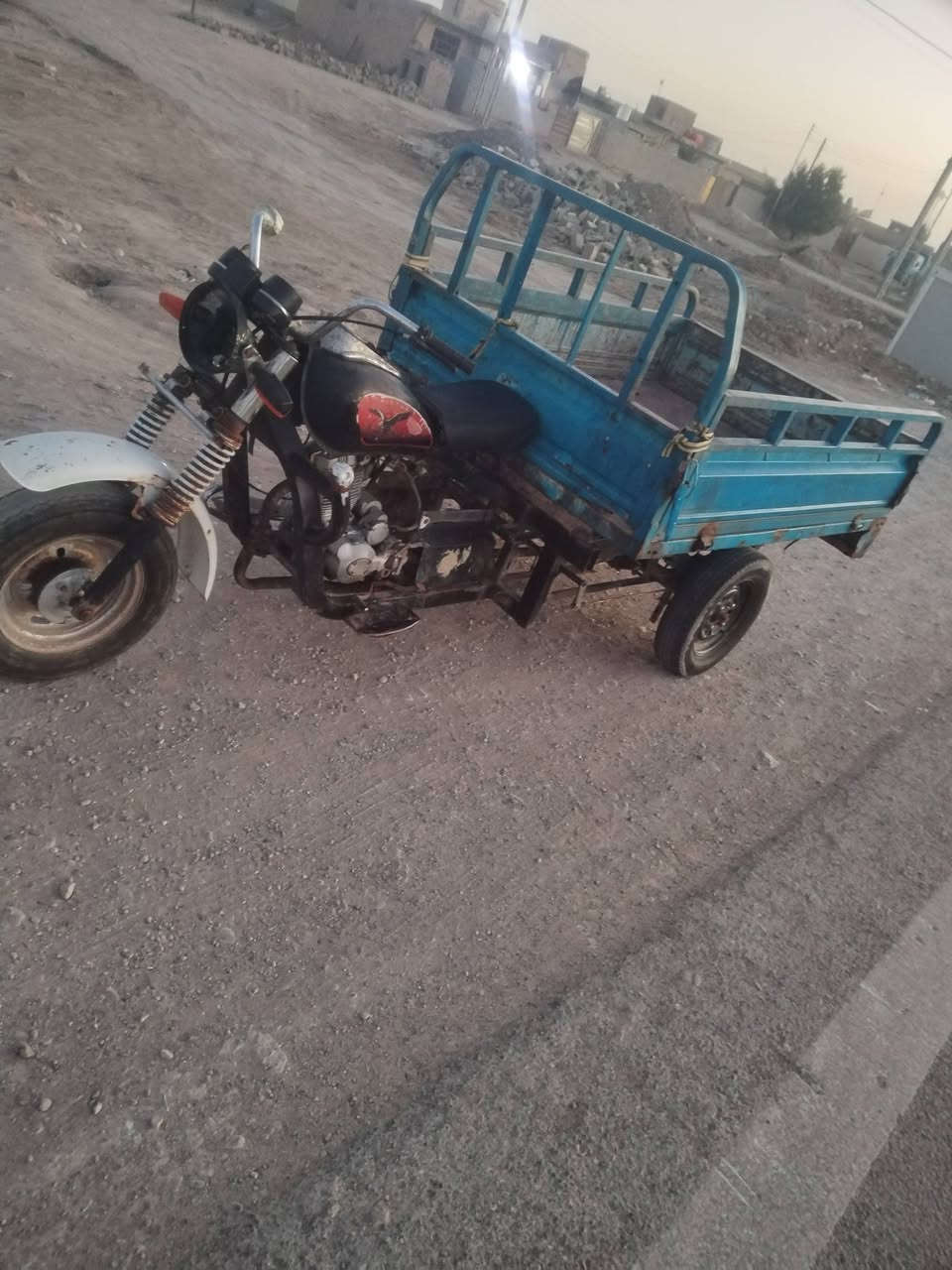 كلك للبيع موديل 12كلك مكينته ناعمه وحلوه تايرات انضاف اكسن نضيف شاصيه نضيف سعر عل رقم لن جماعه ما تشتري وتكسر حلال اناس شراي ينتصل عل رقم ما ارد خاص لهاتف *********** مكاني ناصريه قضاء نصر
