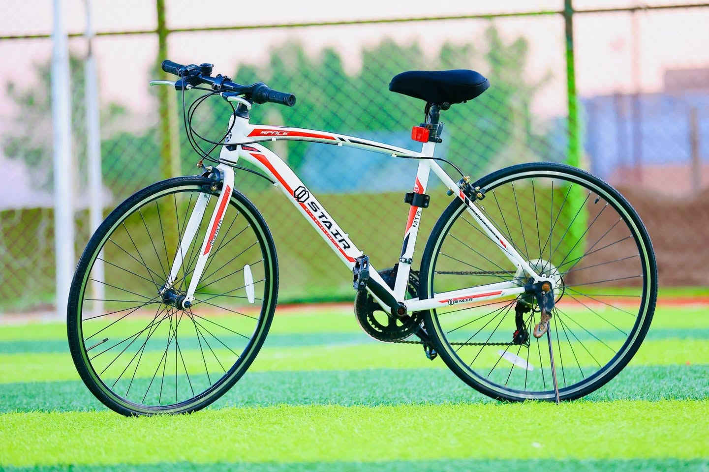 السلام عليكم للبيع رياضي السعر ٢٠٠ وبي مجال قليل مكانك مسيب ***********
