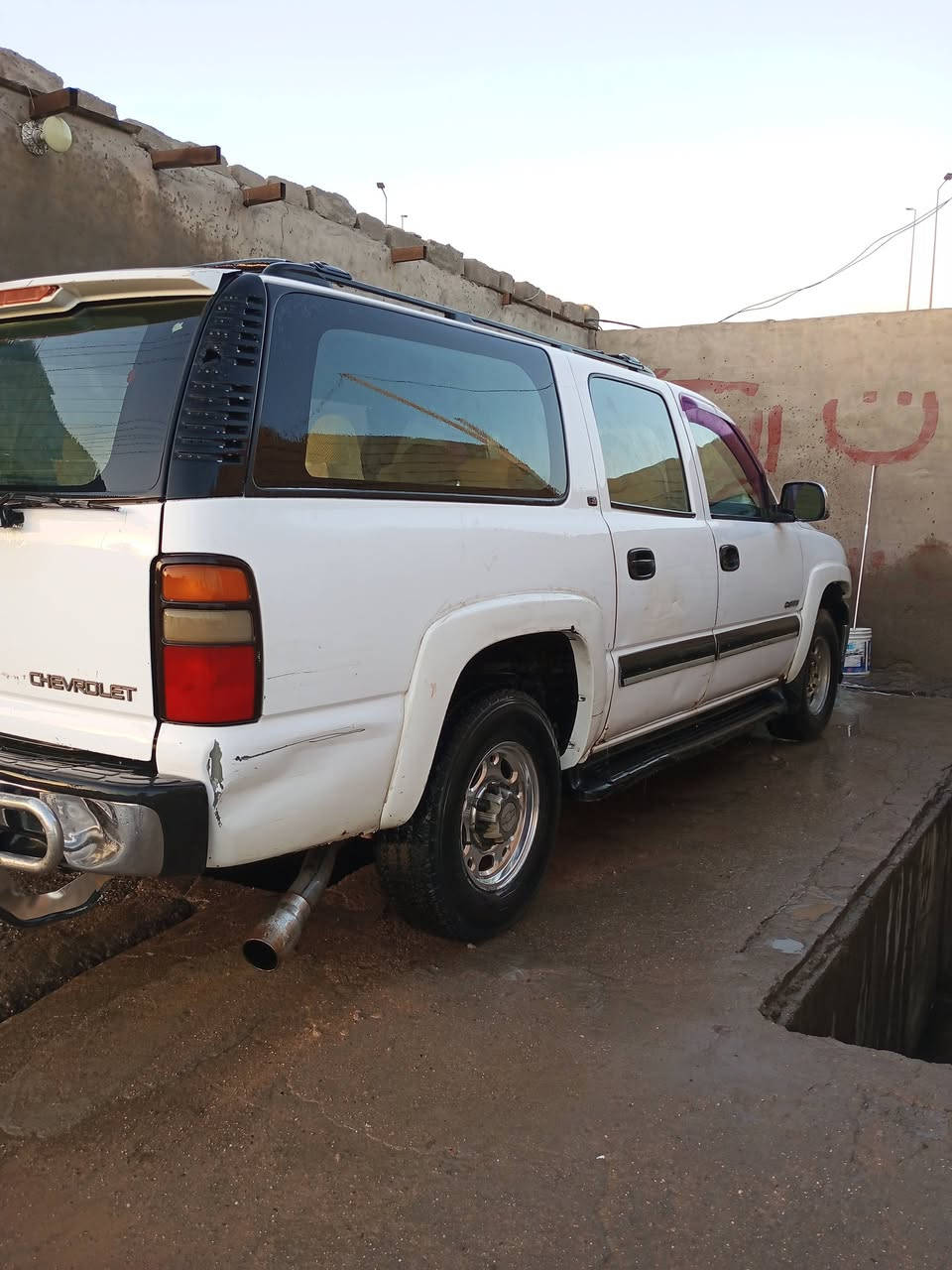 البصره الزبير 
السلام عليكم
للبيع او للمراوس بصالون... 
بهبهان م 2000  رقم انبار أجرة راعيها بالبصره
كير مكينه جدد.. 5.3 كير 1000 مكفوله من الاصوليات والعيب الشرعي دواخل نظيفه للأستفسار الاتصال على الرقم ***********
