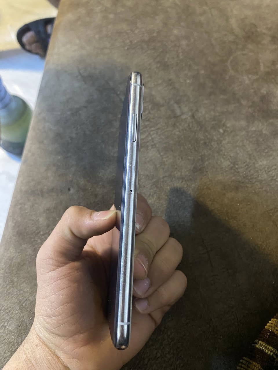 السلام عليكم
آيفون اكس ماكس

ذاكره 256

مبدل بطارية100

شاشه بلادية

فيس إيدي شغال

تك سيم

سعرو180 وبي مجال 

أو مراوس حسب القناعة


**إذا كنت صاحب هذا الإعلان وتريد حذفه لأي سبب، رجاءا أرسل رسالة إلى الدعم الفني**