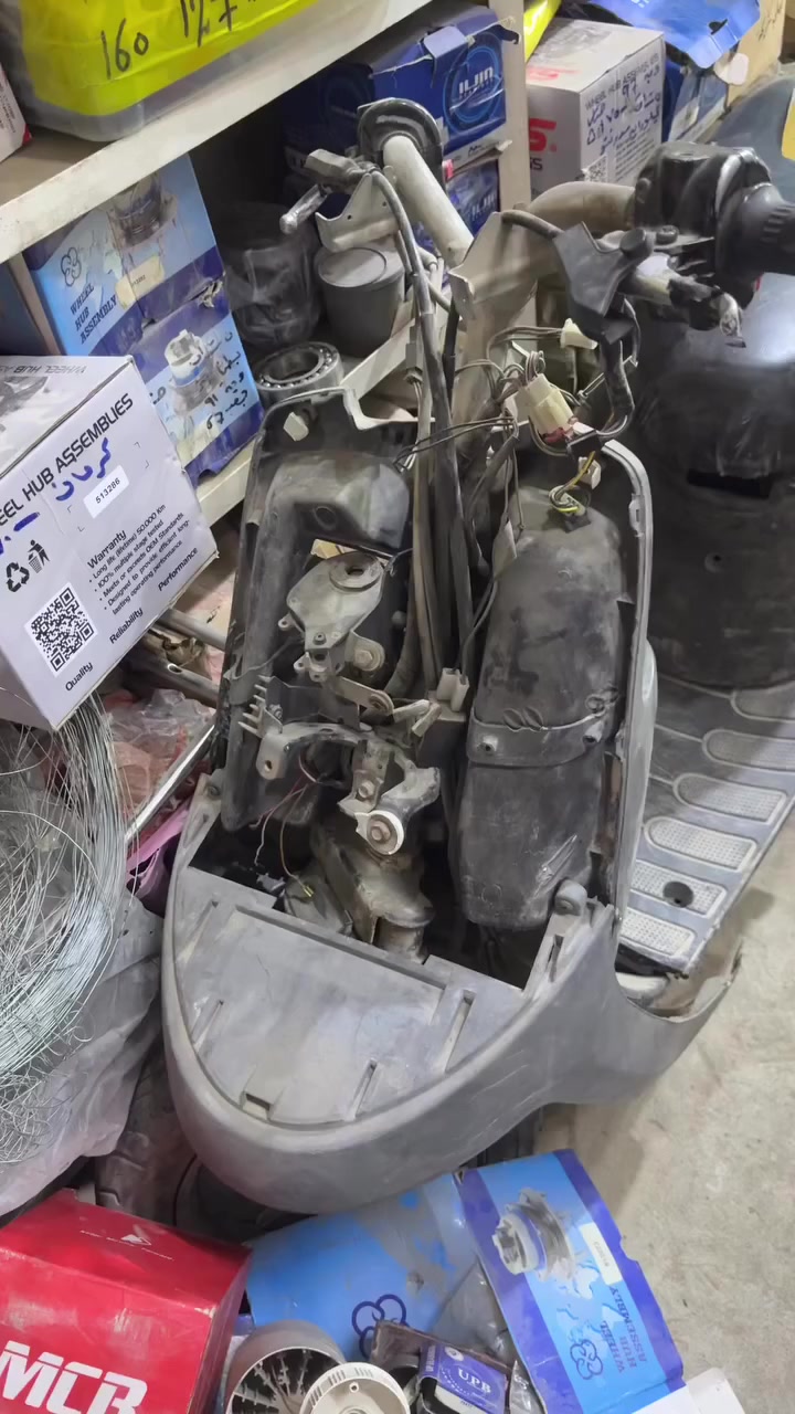 السلام عليكم دراجات بطه ثنين للبيع ابيع كوم حديد شاصي ما طاك عطلانات ما اعرف شبيهن ابيع كوم حديد سعر خاص مكان كربلاء


**إذا كنت صاحب هذا الإعلان وتريد حذفه لأي سبب، رجاءا أرسل رسالة إلى الدعم الفني**