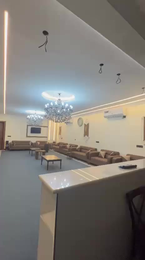 الشاليه مو بس مكان، هو ملاذ يبعدك عن تعب الحياة ويقربك للراحة الحقيقية
اهلاً وسهلاً بكم في مزرعت روتانا• بنظام فندقي( للايجار اليومي والشفتات )
الموقع 📍 الدورة _البوعيثه

🔴غرف نوم مريحة بتصميم أنيق
 🔴مسبح خاص يضيف لمسة فخامة
 🔴جلسات خارجية مثالية للسهرات
الحجز ولاستفسار 📲  ، واتساب ***********
