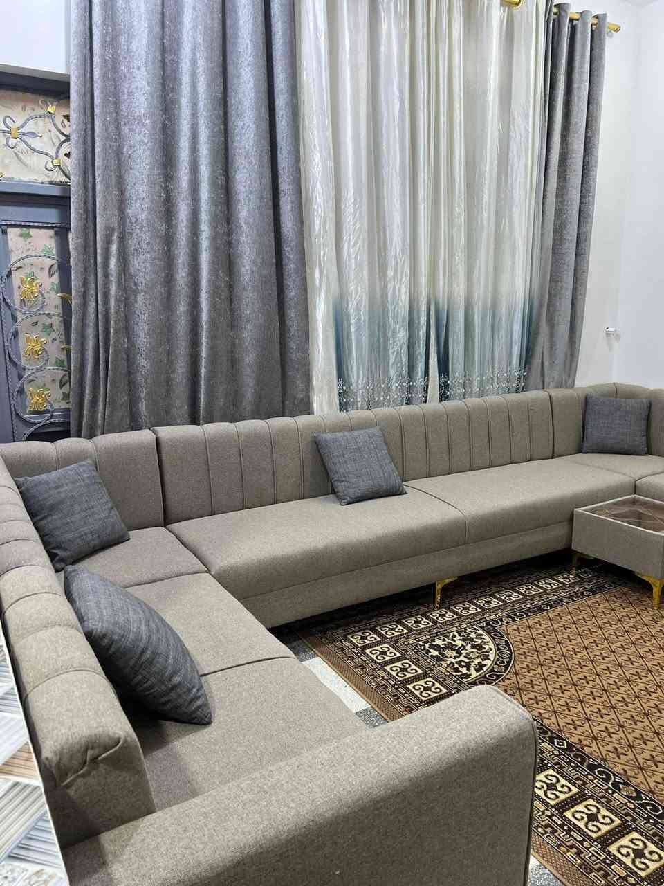 اللهم لك الحمد حمد الشاكرين 🙏🤲 
تم انجاز ديوان حسب الطلب الزبون 🥰💌
القوووة و المتانة و الترتيب يمنا وبس😌😌
متوفر نظام الاستبدال و القساط و الدفعات 🤍 💚 🤍 💚


**إذا كنت صاحب هذا الإعلان وتريد حذفه لأي سبب، رجاءا أرسل رسالة إلى الدعم الفني**