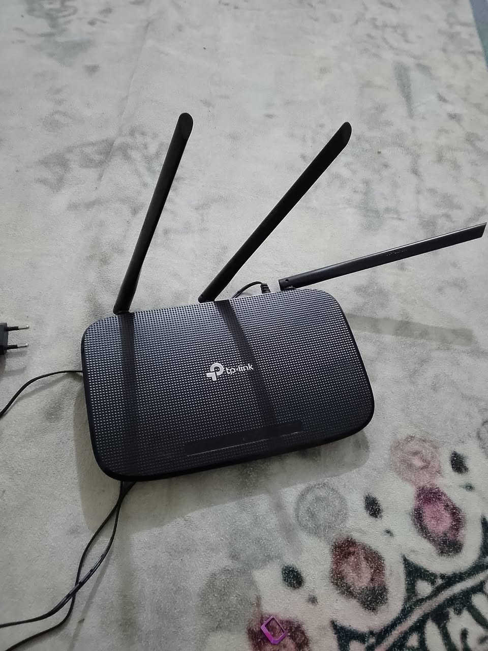 سلام عليكم راوتر جديد استخدام فقط 20 يوم
للبيع


**إذا كنت صاحب هذا الإعلان وتريد حذفه لأي سبب، رجاءا أرسل رسالة إلى الدعم الفني**