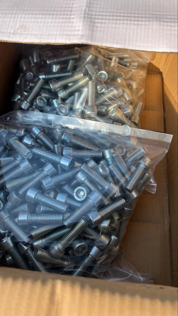 درع امامى للبيع جملة و مفرد سعر ١٤٠ نهايى توصيل كل محافظات عيراق 
دةعمى ستيل اصلى بؤ فرؤشتن بة جملةو مفرد  سعرى ١٤٠ هةزار نهايةتى


**إذا كنت صاحب هذا الإعلان وتريد حذفه لأي سبب، رجاءا أرسل رسالة إلى الدعم الفني**