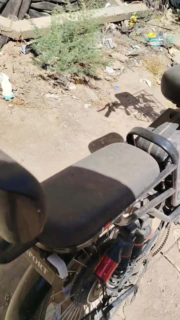 السلام عليكم باسكل شحن
حجم 24 
3سرعات 
بطاريه 12ساعه 
دبلات دبل  
عوزه فقط ويل خلفي فقط 
***********
***********
