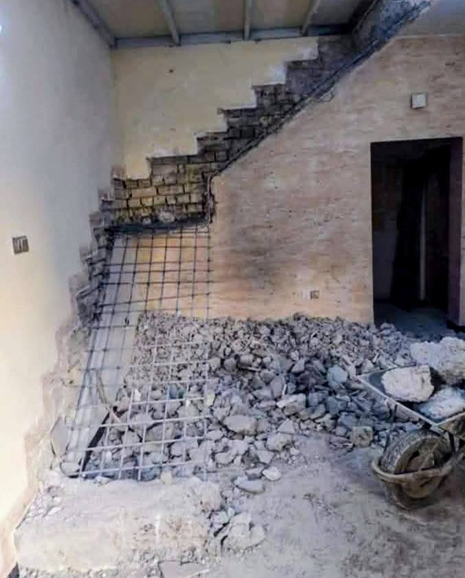 سلام عليكم كادر ابو علي ترديد ترمم بيتك وصلت يمي كادر كام شعدك اتصل عليه ***********.   ***********
