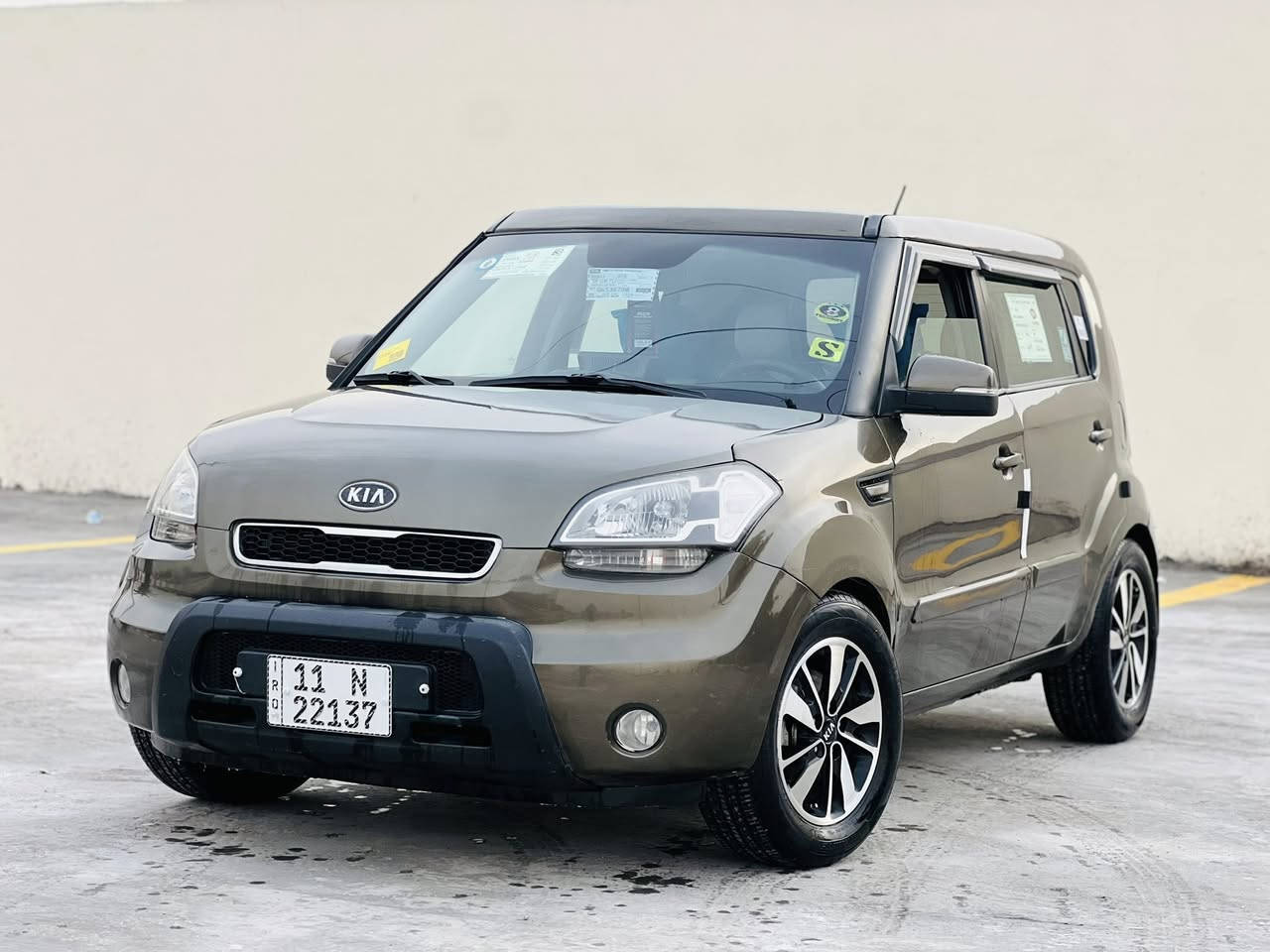 يالله صول موديل 2013🔥✅
سياره جاهزه من كلشي
مكينه وكير مكينه جبير
مكينه دوش مو جيتي اي
صدر امامي خلفي تخم تاير سياره احلا من صور مال جناي متعوب عل سياره نضيفه
سياره مصبوغه عام اثر جراد
ومكاني بغداد
 ‭0771 557 3431‬
